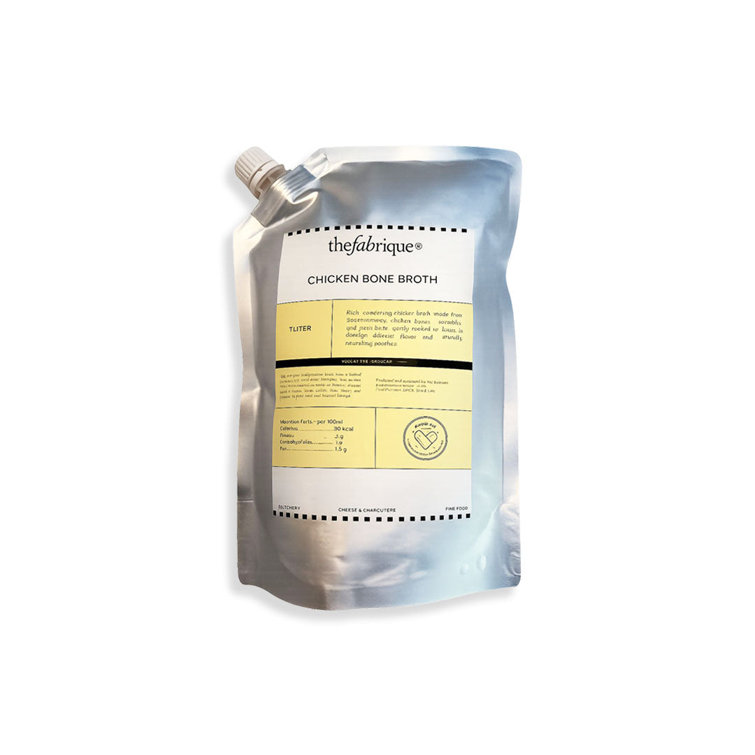 Pouch of thefabrique chicken bone broth on a white background